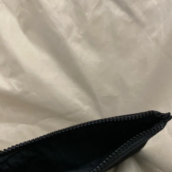 Givenchy Cosmetics Black Toiletry Bag - Picture 5 of 5